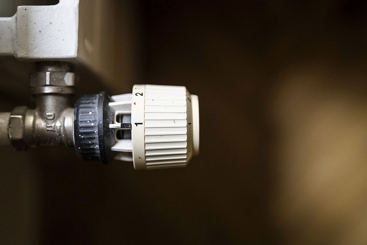 Mit dem Thermostat lassen sich die Temperaturen in den Innenräumen genau regulieren. Foto: Keystone-SDA / Christian Beutler Mit dem Thermostat lassen sich die Temperaturen in den Innenräumen genau regulieren. Foto: Keystone-SDA / Christian Beutler